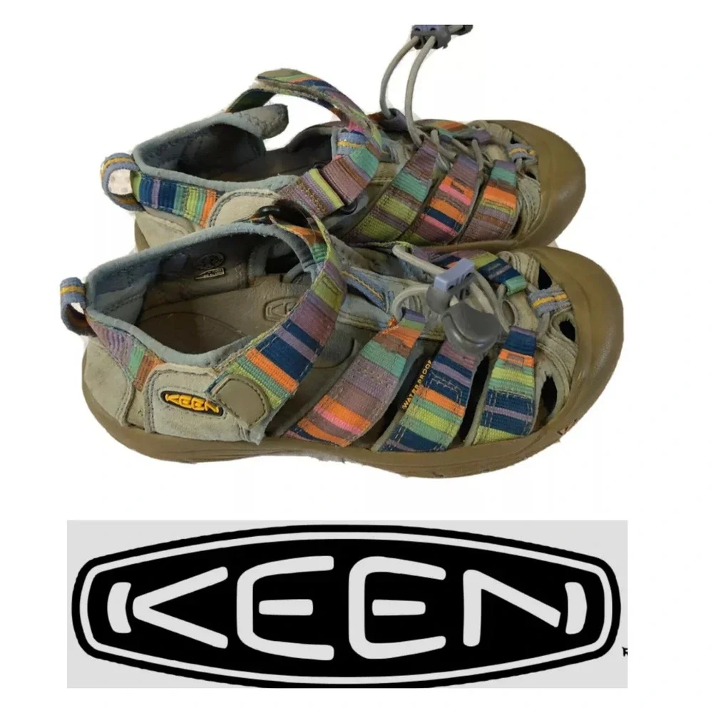 KEEN Girl's/Youth - Size 3 - Striped - Waterproof Water Sandals Hiking Shoes
